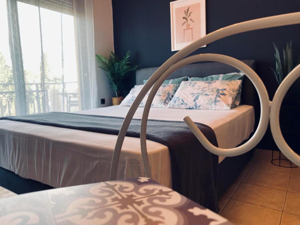B6 Coquette Appartement Néa Khilí Buitenkant foto